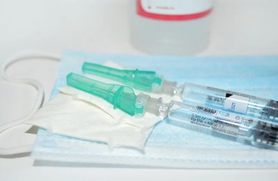 Вакцинация от COVID-19 началась в Кыштовском районе