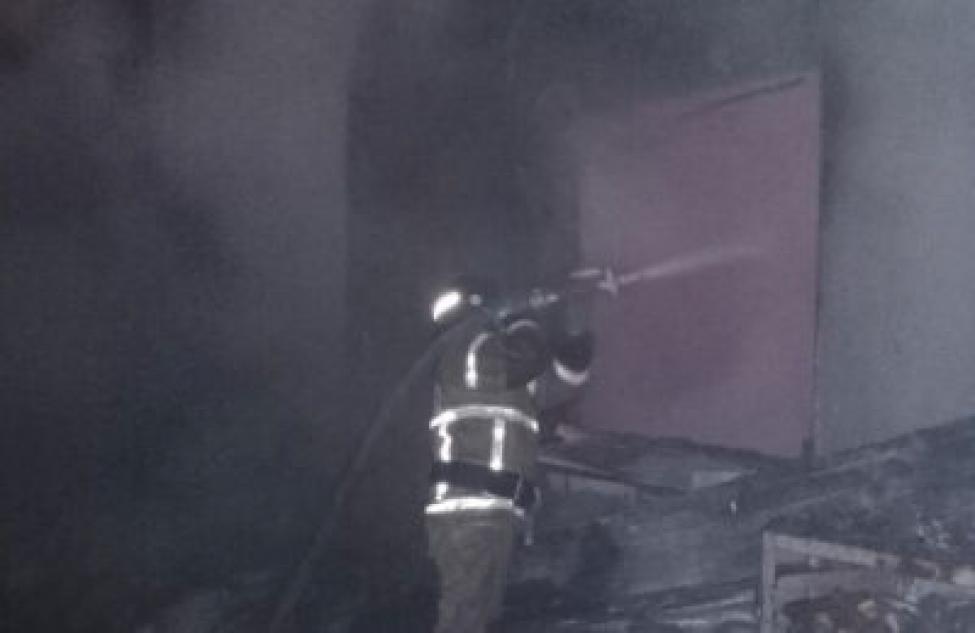 Два человека погибли на пожаре в Новосибирской области