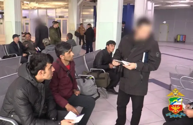 Порядку быть: Новосибирскую область продолжают покидать мигранты из ближнего зарубежья