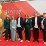 Лучшие из лучших! Губернатор Андрей Травников наградил золотых медалистов из Кыштовки