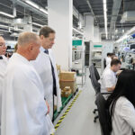 Александр Жуков оценил возможности роста производства электроники в НСО