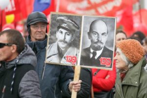 Короткая рабочая неделя началась с 27 апреля в Новосибирской области