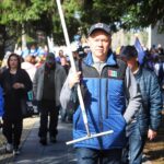 Андрей Травников вместе с новосибирцами очистил от мусора Монумент Славы