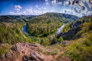 Андрей Травников рассказал о плюсах сельского туризма на майские праздники
