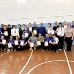 Спорт, дружба и «плечо игрока»!