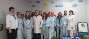 Профориентация в действии: школьники познакомились с работой Кыштовской ЦРБ