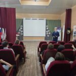 Встреча с помощником прокурора в Кыштовской школе №1
