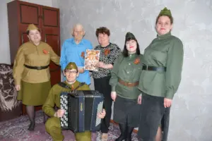 В Кыштовском районе продолжается добрая традиция – выступления “фронтовых бригад”