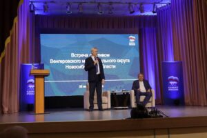 Губернатор в ходе рабочих визитов в Венгеровский и Усть-Таркский районы посетил ключевые объекты