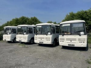 Три района Новосибирской области получили 7 новых автобусов по нацпроекту
