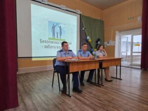 Правовое просвещение: встреча с прокуратурой и ПДН