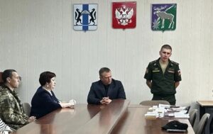 В Кыштовском районе вручили награды героям и их семьям
